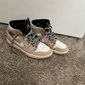 Nike Women's Tan and White Sneakers